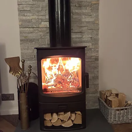 Newly Renovated House In Giggleswick