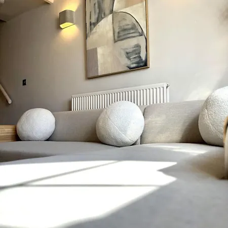 Newly Renovated House In 펜션 Giggleswick