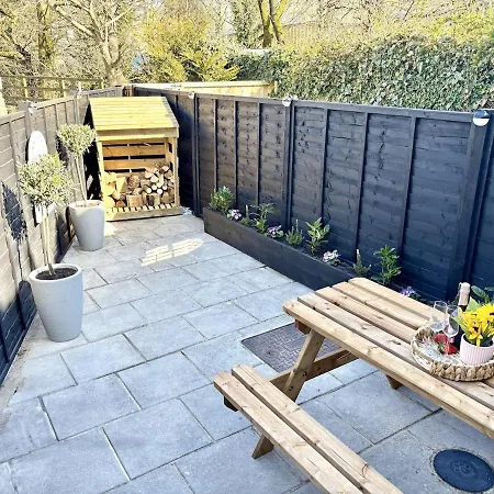 Newly Renovated House In 펜션 Giggleswick